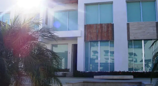 LAS Villas