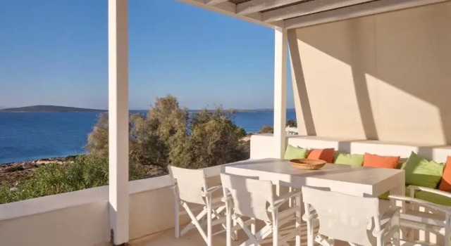 Luxury Villa Seafront, Prenota Villa Aliki Paro