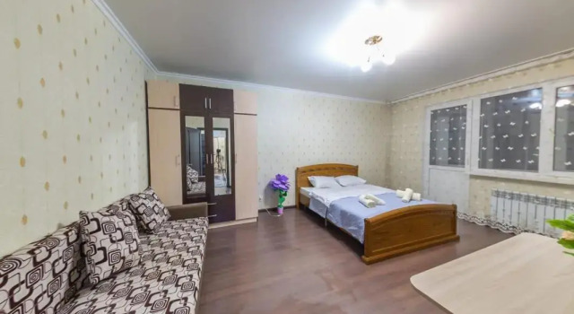 Квартира посуточно в ЖК Науаи