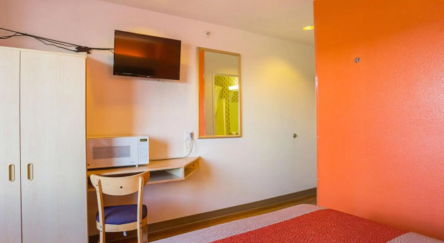 Motel 6 Bernalillo, NM