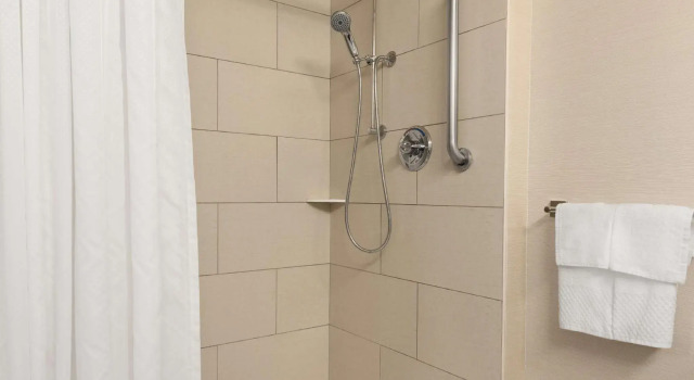 Двухместный номер Standard DoubleTree by Hilton Milwaukee/Brookfield