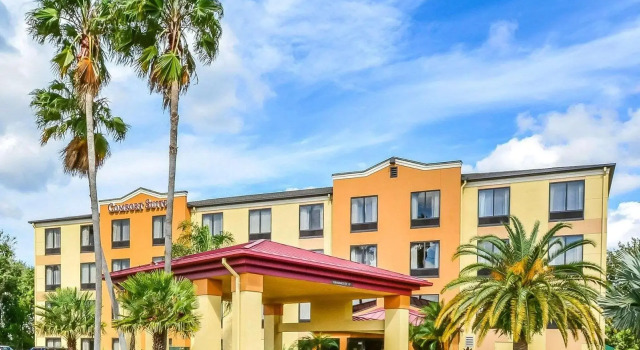 Двухместный номер Standard Comfort Suites Tampa - Brandon