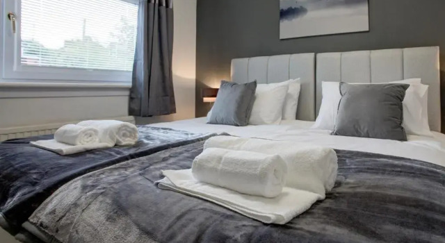 Struan House, Book Hotel Inverkeithing Fife