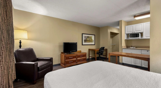 Двухместный люкс Suburban Studios Houston North I-45