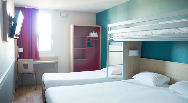 Номер Standard Kyriad Direct Mont De Marsan - St Avit