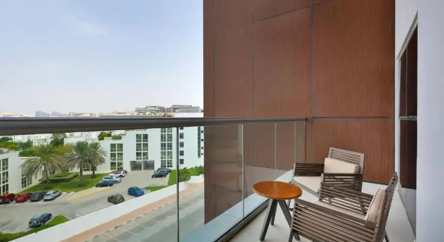 Двухместный люкс c 1 комнатой Element by Marriott Dubai Airport