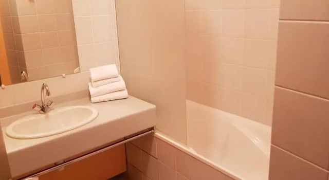 Семейный номер Standard INTER-HOTEL Salers Le Gerfaut