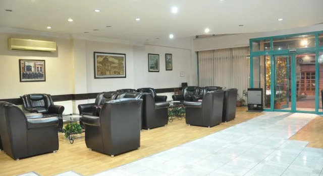 Kosar Hotel, Rezerwuj Hotel Hotele w Denizli z parkingiem, Parking