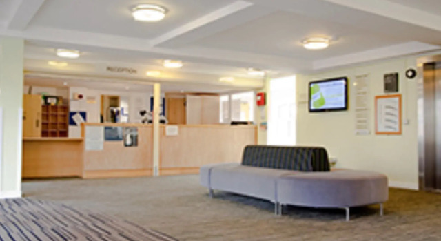Tyler Court, University of Kent, Забронировать Отель Отели Англии 3 звезды, 3*