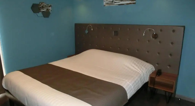 Двухместный номер Standard с балконом и с видом на море Hotel Sur Le Quai