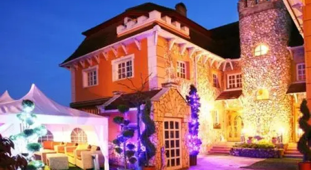 Bástya Wellness Hotel (Nyírbátor), Забронировать Отель Ньирбатор Сабольч-Сатмар-Берег