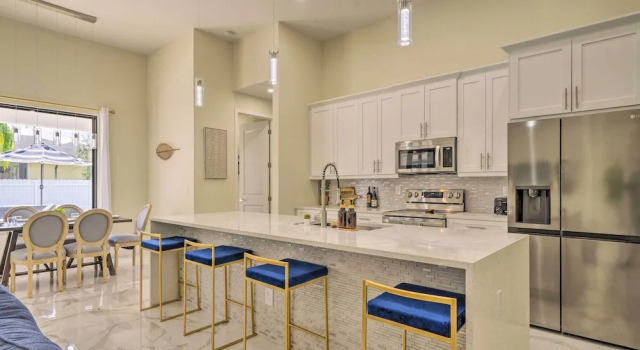 Коттедж Grill & Pool: Family Home in Peaceful Cape Coral!