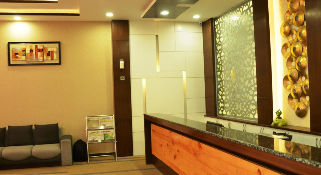 Hotel Fortune Blue, Rezerwuj Hotel Hotele w Sikar z parkingiem, Parking