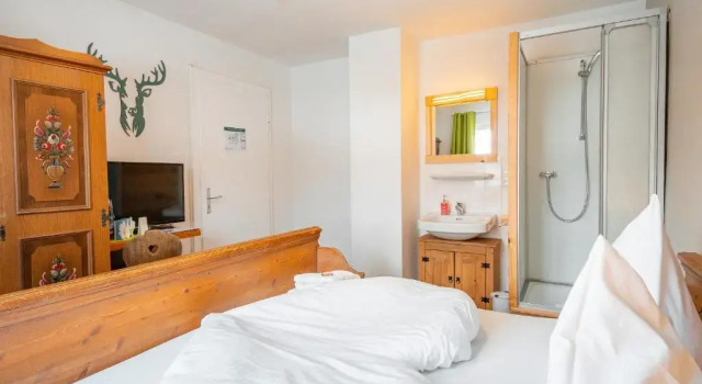 Двухместный номер Standard Hostel - Ron`s Guesthouse
