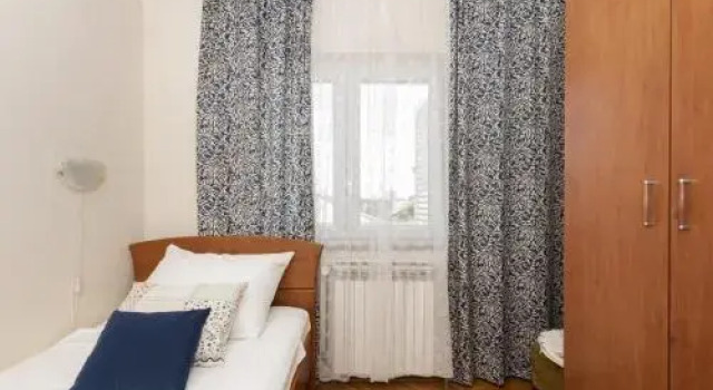 Apartments Tara, Забронировать Апартаменты/квартира Отели Шибеник с парковкой, Парковка