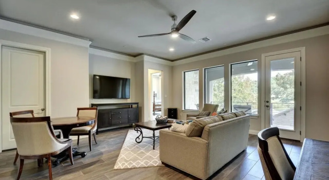 1901 Big Horn Home by RedAwning, Забронировать Дом для отпуска Флугервил Greater Austin