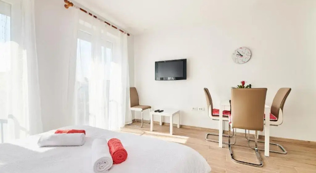 Studio apartman Lena, Забронировать Апартаменты/квартира Умаг Umag Riviera, рядом с Автобусный вокзал