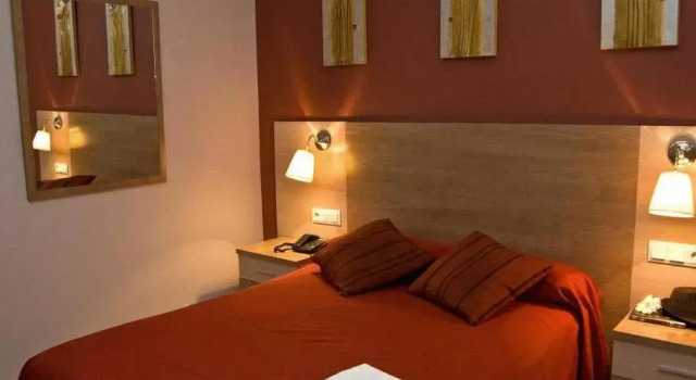 Номер Standard Hostal Atocha Almudena Martín