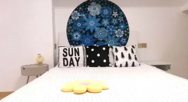 Люкс Huaxi Apartments (Huashan West, Shanghai)