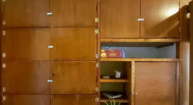 Кровать в общем номере Desert Heart Hostel