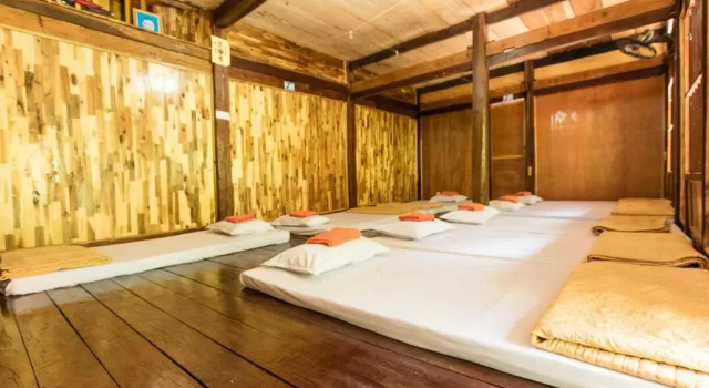 Minh Quang homestay, Rezervasyon Otel Ba Be Ba Be National Park