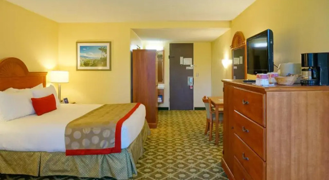 Двухместный номер Superior Ramada by Wyndham Santa Barbara