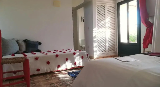 Artgana Lodge, Забронировать Отель Отели Марракеш-Тенсифт-Эль-Хауз с парковкой, Парковка