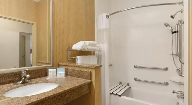 Номер Standard Hampton Inn Denver - Northwest Westminster