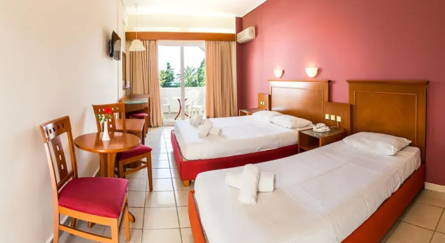 Leonanti Hotel