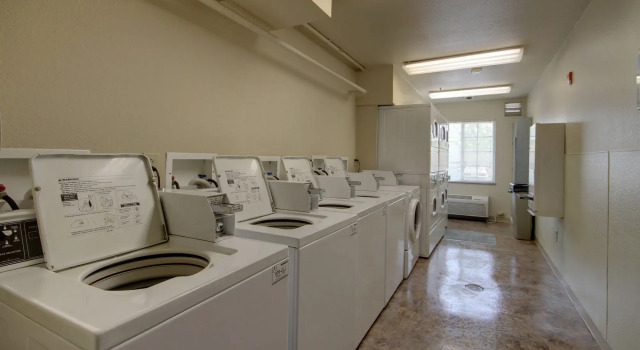 Siegel Select Alexandria, Забронировать Отель Александрия Луизиана, рядом с CHRISTUS St. Frances Cabrini Hospital