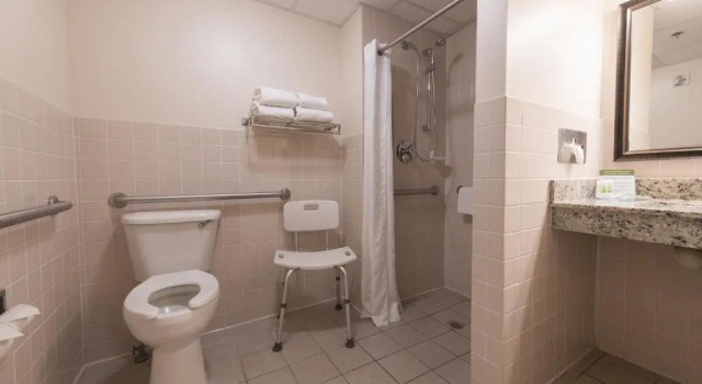 Номер Standard AmericInn by Wyndham Mounds View Minneapolis