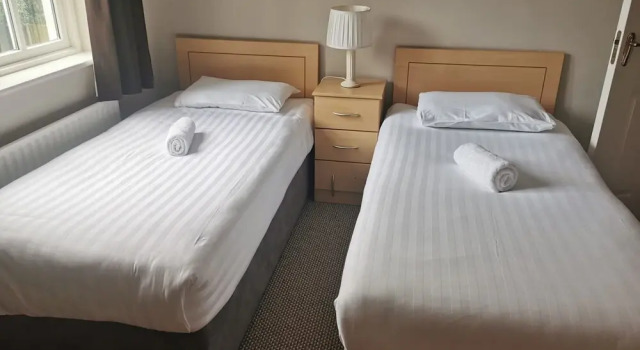 Bunratty West No 40015, Book Hotel Bunratty Clare