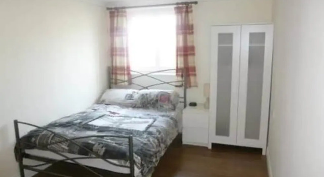 Modern Edinburgh Flat With Balcony, Забронировать Апартаменты/квартира Апартаменты Эдинбурга, рядом с The City of Edinburgh Council, Апартаменты/квартира
