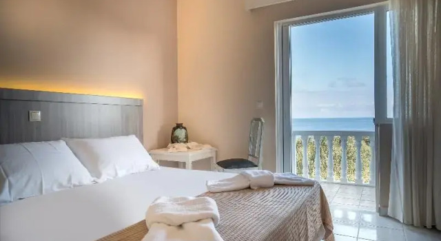 Двухместный номер Standard с балконом и с видом на море Hotel Zakynthos