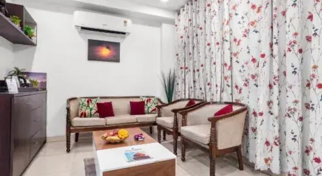 Entire World Class Apartment near Metro Station
