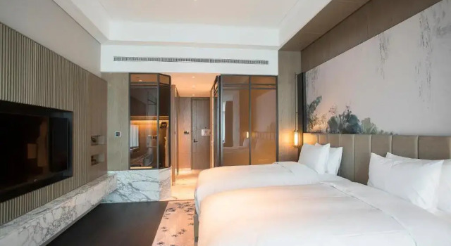Двухместный номер Standard с видом на город Sofitel Hangzhou Yingguan Hotel