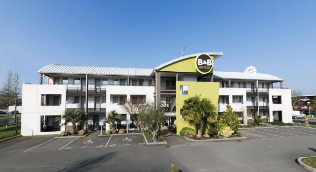B&B HOTEL Laval Changé, Buchen Sie Bed & Breakfast Laval 