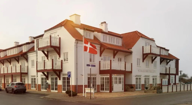 Апартаменты Strandhotellet