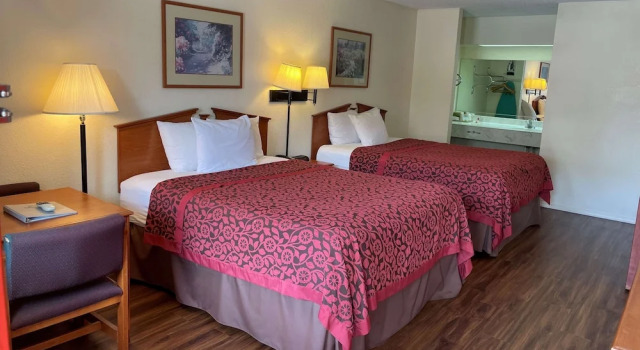 Номер Standard Executive Inn & Suites
