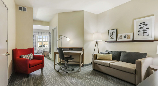 Country Inn & Suites by Radisson, Green Bay, WI