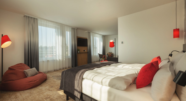 Holiday Inn - the niu, Sparrow Regensburg by IHG, Забронировать Отель Регенсбург Upper Palatinate