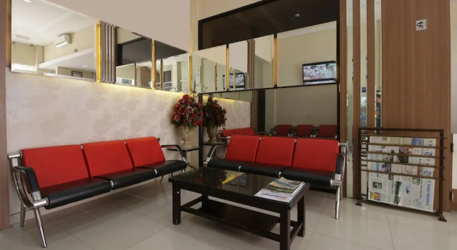 Airy Bandara Ahmad Yani Anjasmoro Raya 74 Semarang