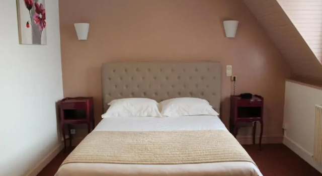 Hôtel Moderne, Book Hotel  