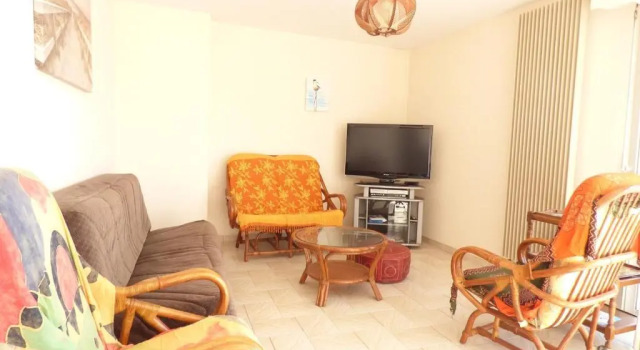 Appartement Saint-Gilles-Croix-de-Vie, 3 pièces, 6 personnes - FR-1-428-73