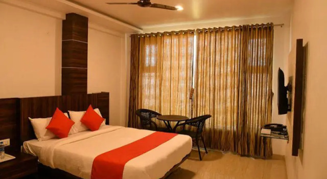 Люкс Deluxe Hotel Royal Orbit