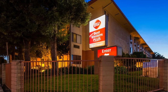 Кровать в общем номере Best Western PLUS Inn of Hayward