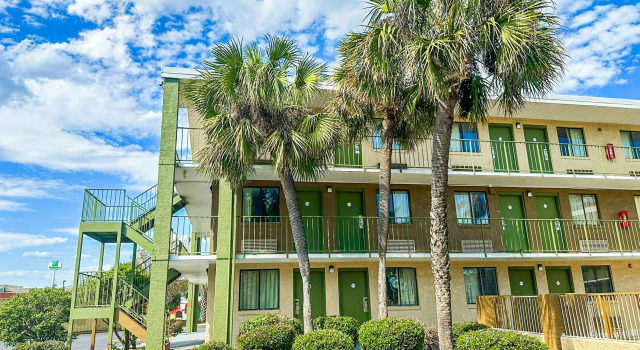 OYO Hotel Mobile, AL I-65 at Airport Blvd, Prenota Hotel Mobile Alabama