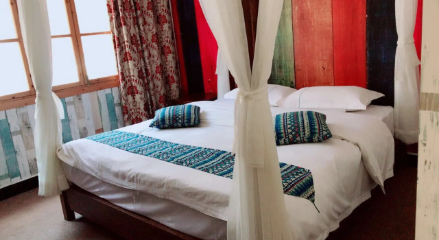 JOMO Hotel Fenghuang, Buchen Sie Hotel Fenghuang Hunan