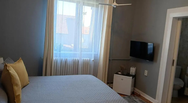 Crystal Room II, Prenota Appartamento Hotel a Timiş con parcheggio, Parcheggio