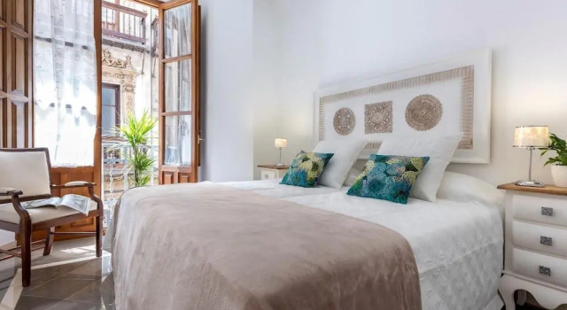 Genteel Home Sagrado Corazón, Забронировать Отель Отели Гранады с парковкой, рядом с Парк Фредерико Гарсия Лорки, Парковка